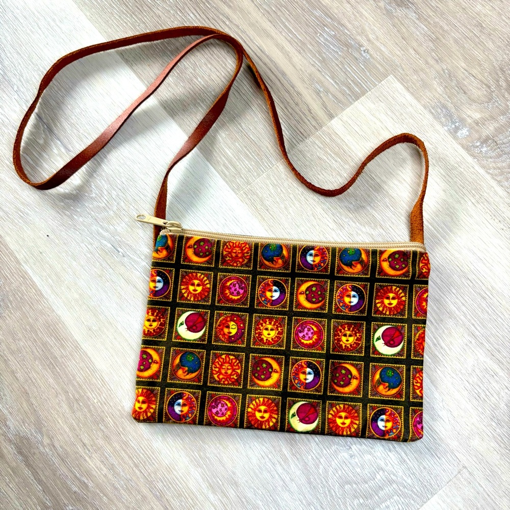 Simple Shoulder or Cross Body Colorful Zipper Bag W/ Leather Strap Suns & Moons